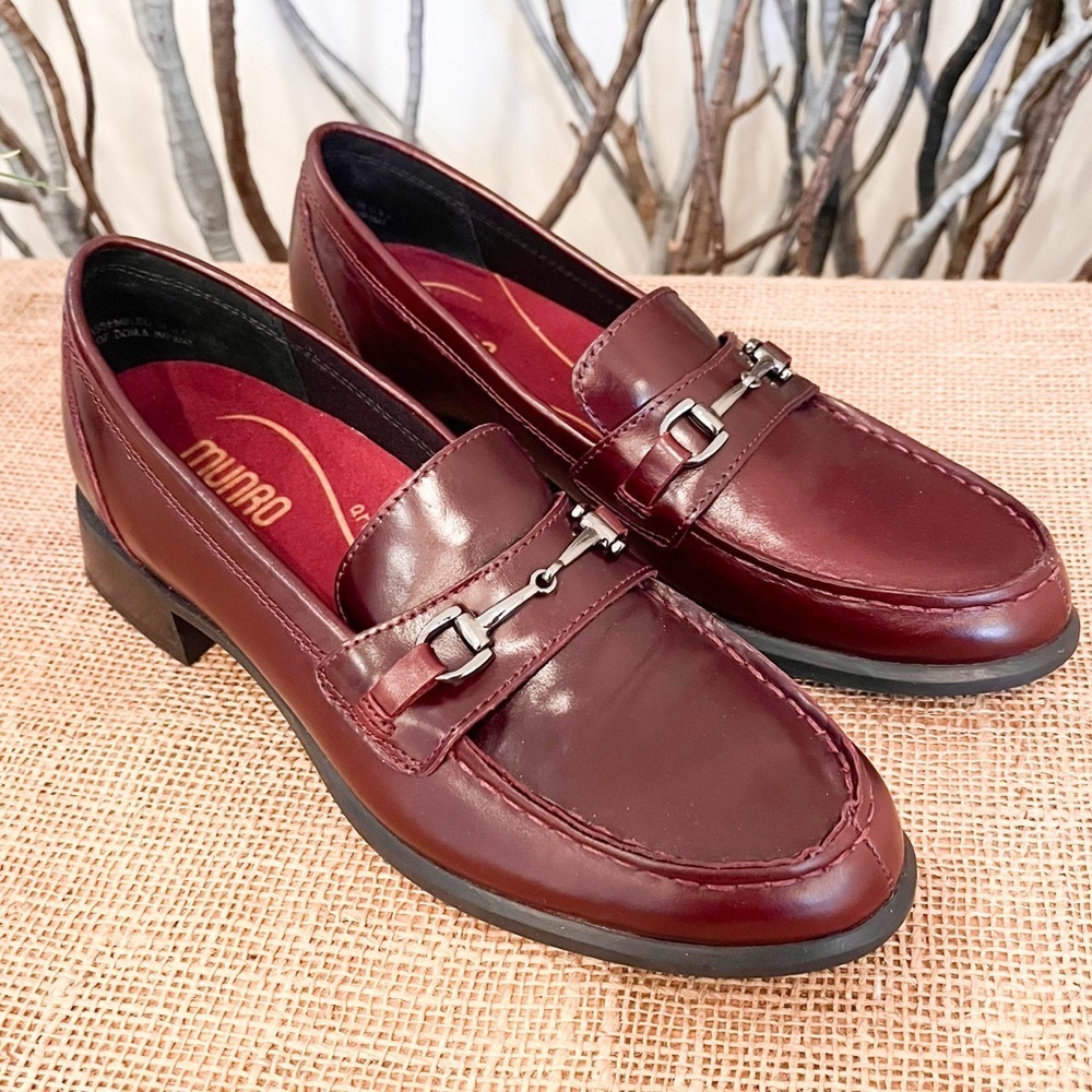 Munro Gryffin Bit Loafers Wine Glazed Calf Leather Size 7.5 Narrow